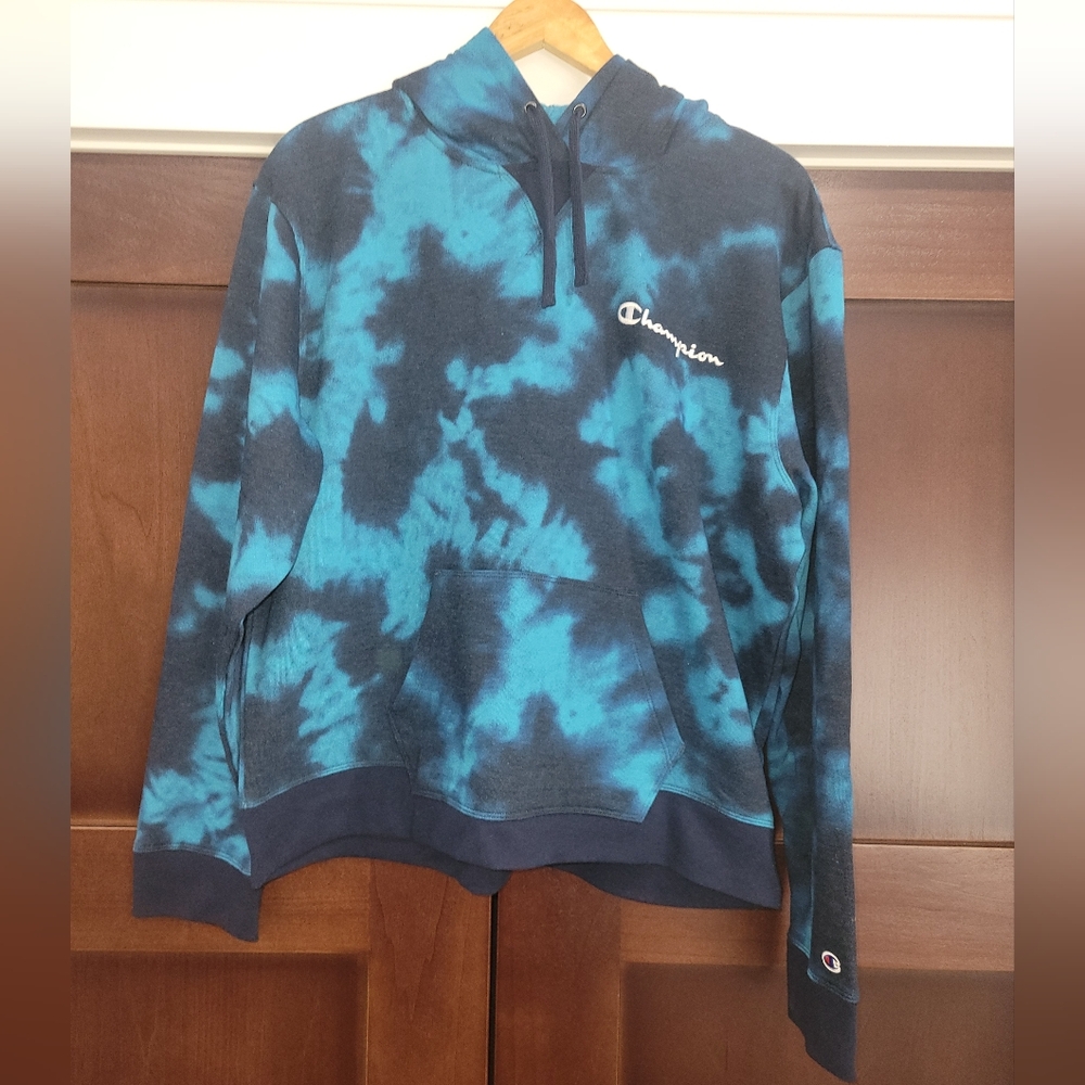 Champion Blue Tie-Dye Sweatshirt